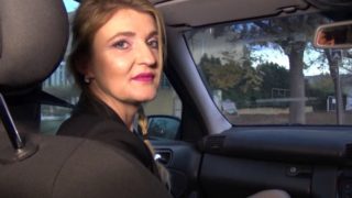 Anaïs, une épouse bourgeoise offerte en duo fans ! (Jacquie et Michel)