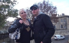 Carine de Uzès, une agent immobilière très chienne! (Jacquie et Michel)