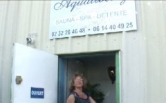 Françoise, institutrice soumise, gang-banguée au sauna à Evreux !
