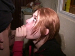 Mathilde a une envie de baiser urgente!