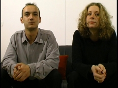 Cathelyne et nikos veulent juste s’amuser devant notre caméra
